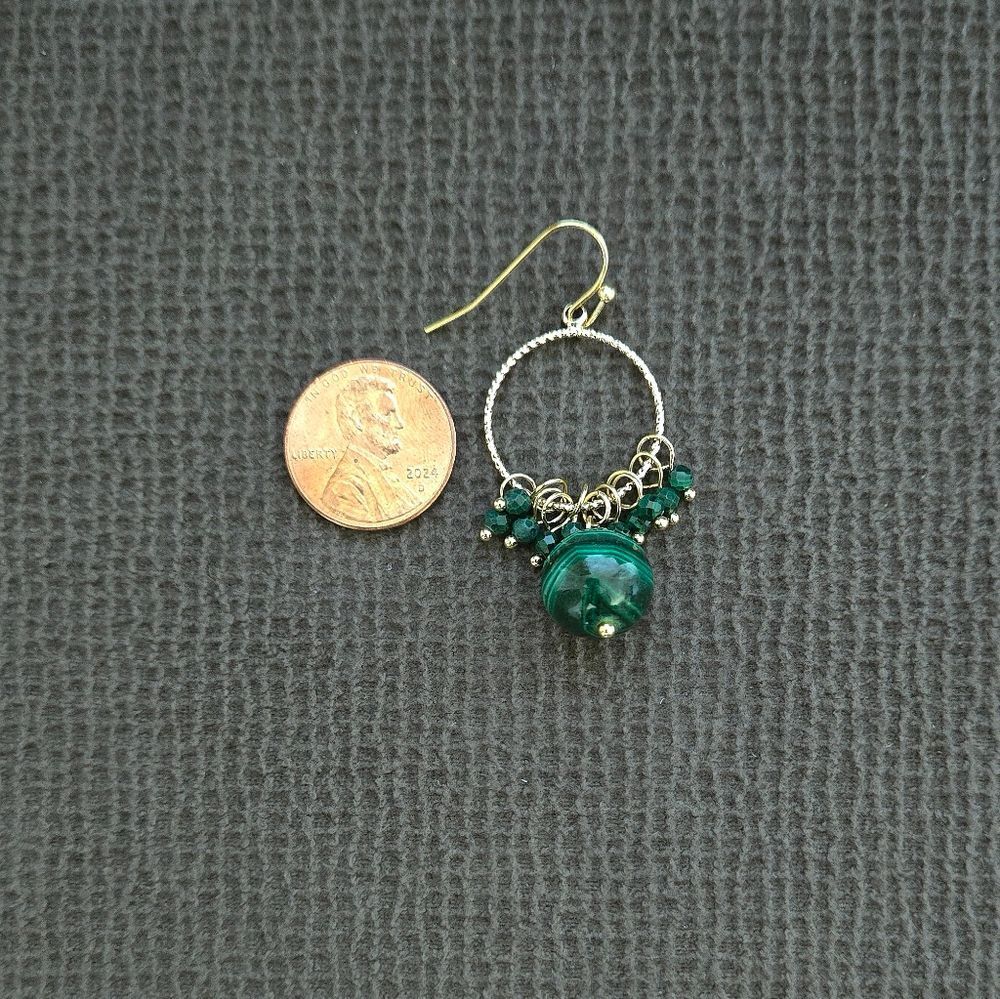 Iris & Lily Malachite💚 Cluster Dangle Earrings - Picture 7 of 15